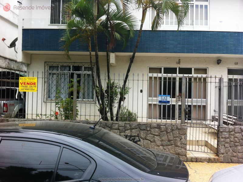 Casa a Venda no Comercial em Resende RJ