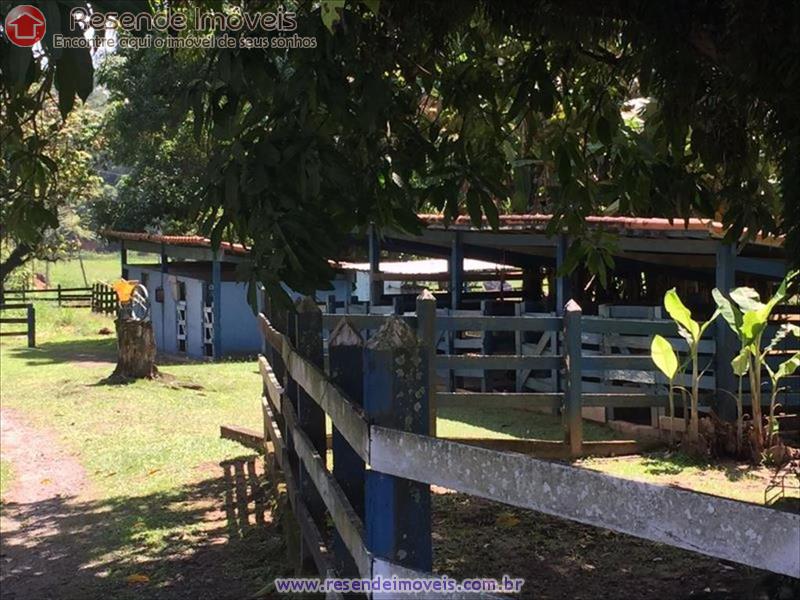 Chácara a Venda no Boca do Leão em Resende RJ
