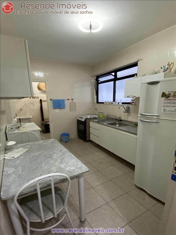 Apartamento para Alugar ou Venda no Campos Elíseos em Resende RJ