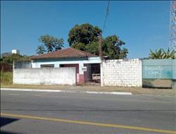 Casa à Venda em Resende RJ