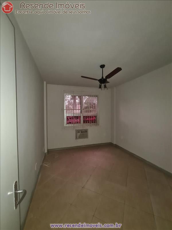 Apartamento a Venda no Comercial em Resende RJ