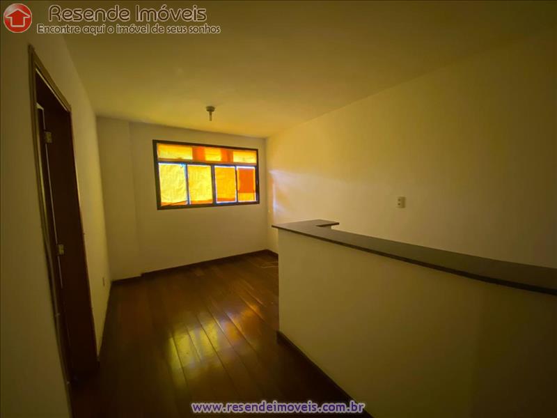 Apartamento a Venda no Comercial em Resende RJ