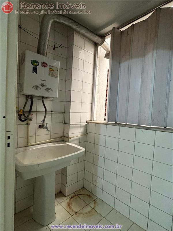 Apartamento a Venda no Comercial em Resende RJ