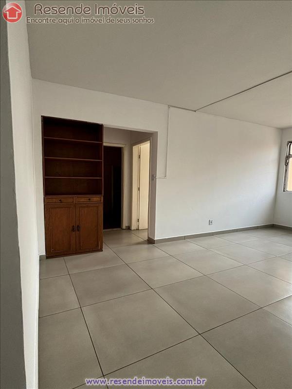 Apartamento a Venda no Comercial em Resende RJ