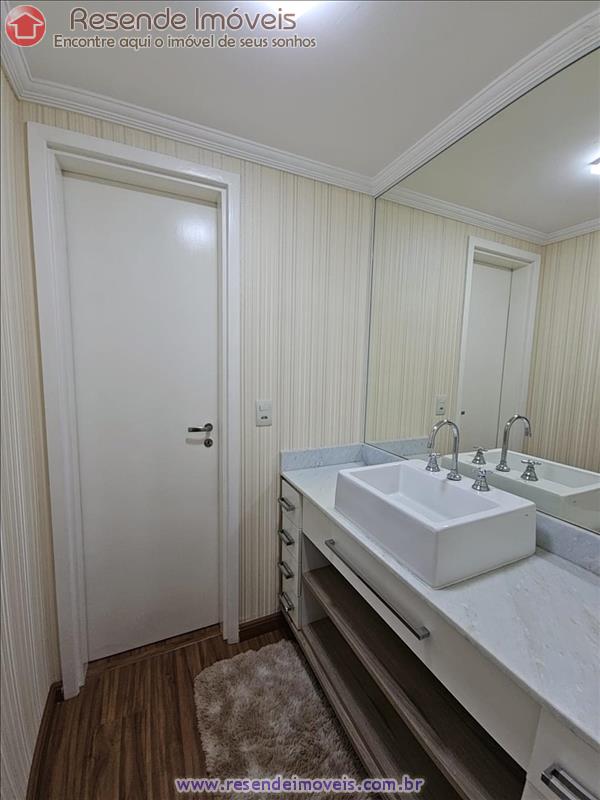 Apartamento a Venda no Comercial em Resende RJ