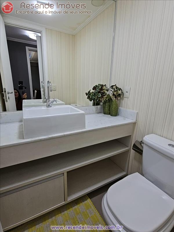 Apartamento a Venda no Comercial em Resende RJ