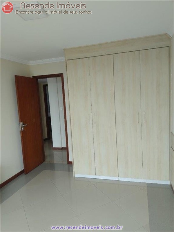 Apartamento a Venda no Morada do Castelo em Resende RJ