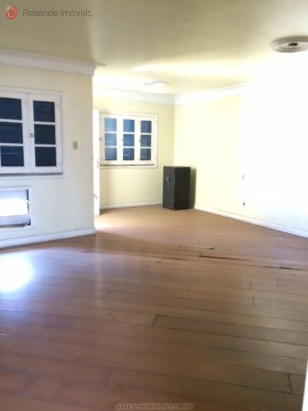 Foto 4 de 5 - Casa para venda em Centro