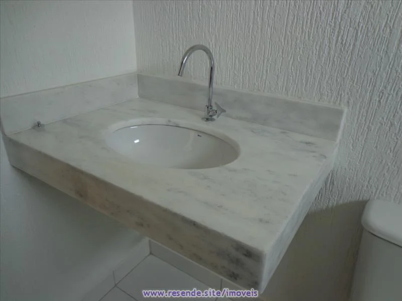 Foto 2 de 19 - Casa para venda em Parque Ipiranga