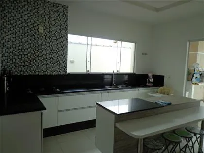 Casa para venda em Morada da Colina