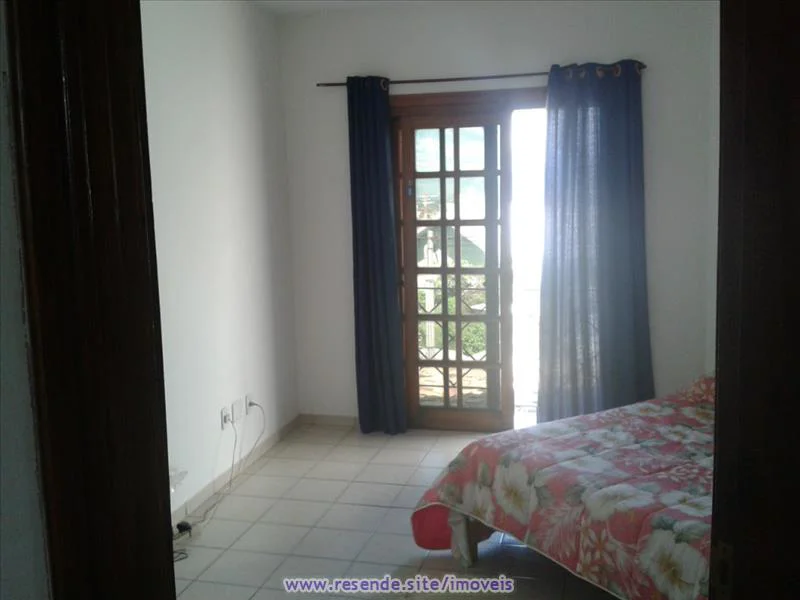 Foto 10 de 16 - Casa para venda em Jardim Brasília II