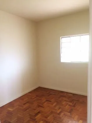 Casa para venda em Vila Moderna