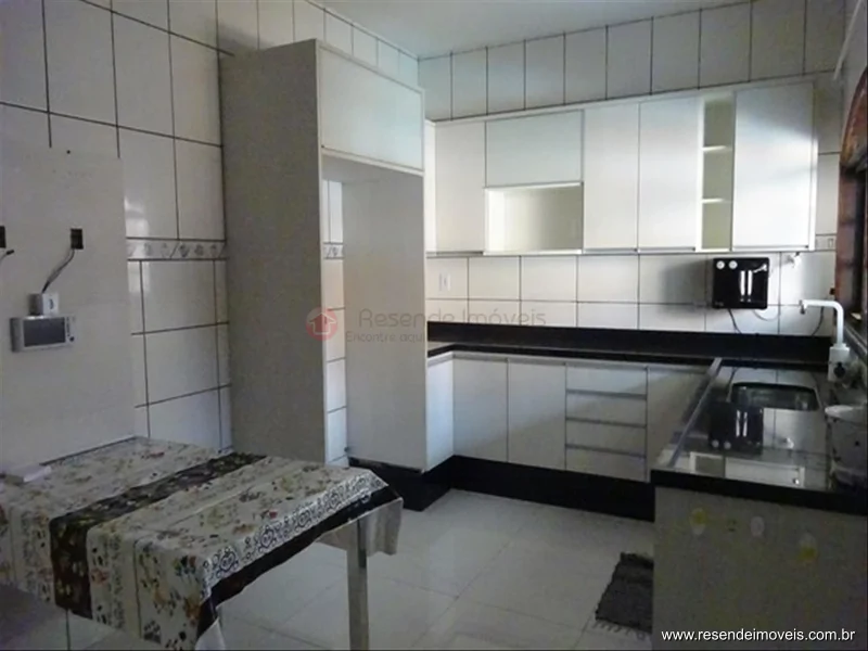 Foto 14 de 46 - Casa para venda em Monet