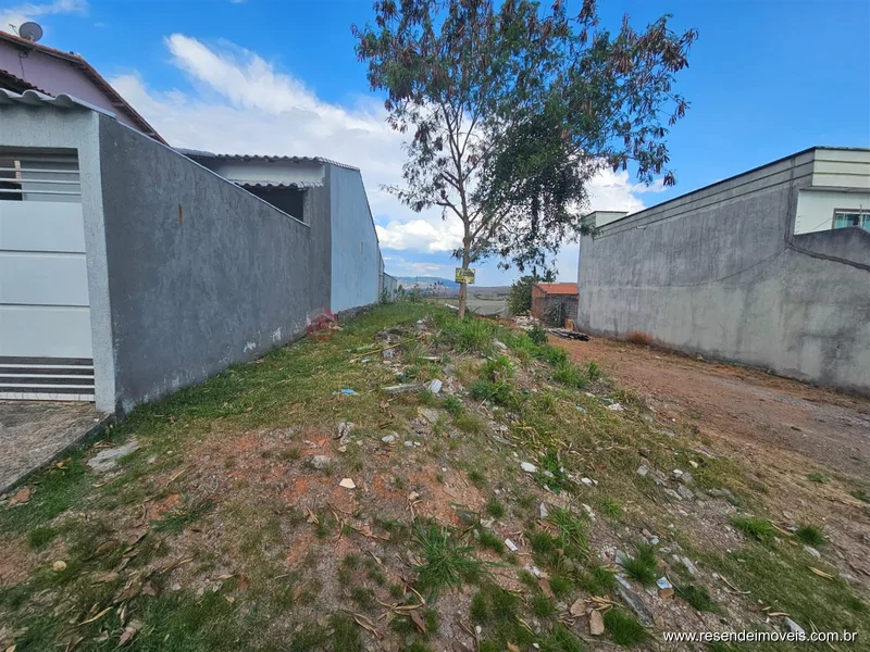 Foto 2 de 5 - Terreno para venda em Monet