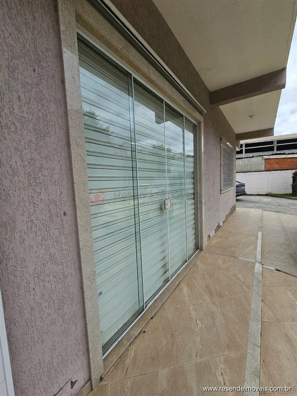 Foto 1 de 14 - Loja para aluguel em Jardim Brasília