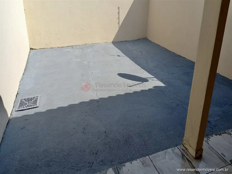 Foto 2 de 10 - Casa para aluguel em Morada da Montanha