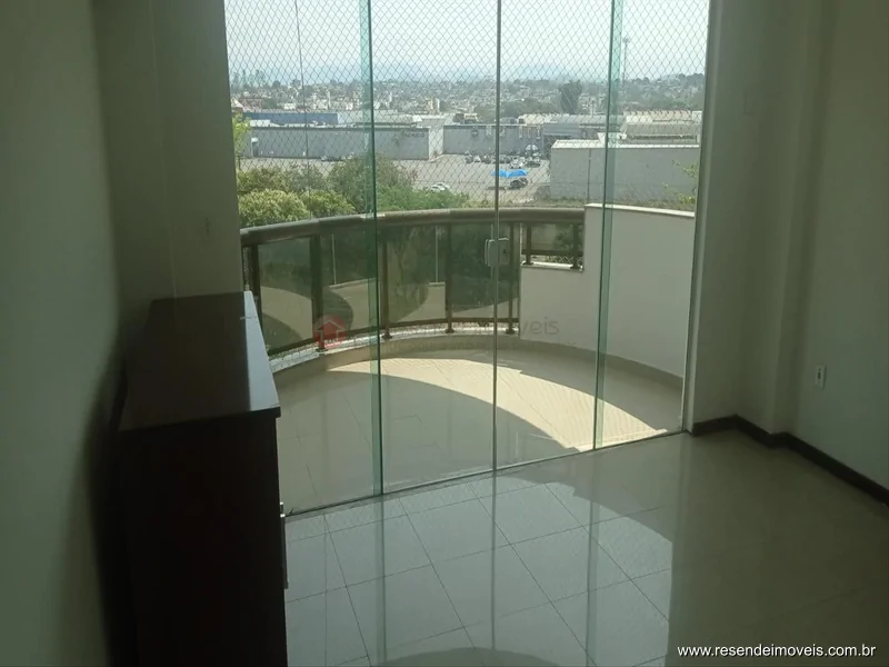 Foto 6 de 9 - Apartamento para venda em Morada do Castelo