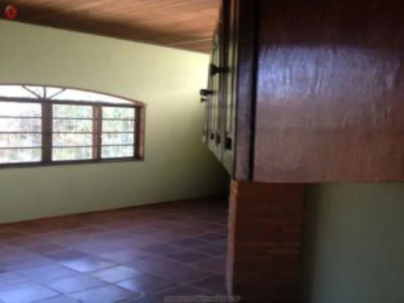 Foto 4 de 8 - Casa para venda em Jardim Brasília II