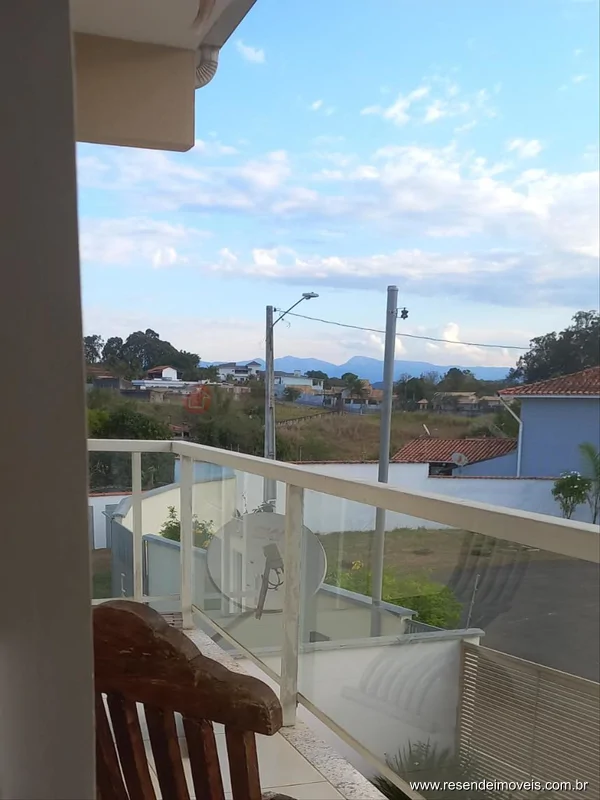 Foto 3 de 13 - Casa para aluguel em Vila Adelaide