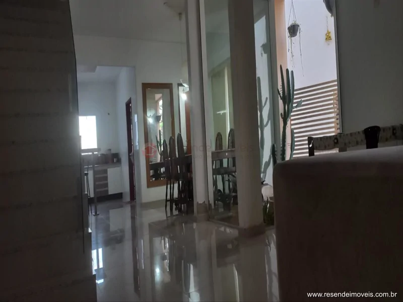 Foto 10 de 13 - Casa para aluguel em Vila Adelaide