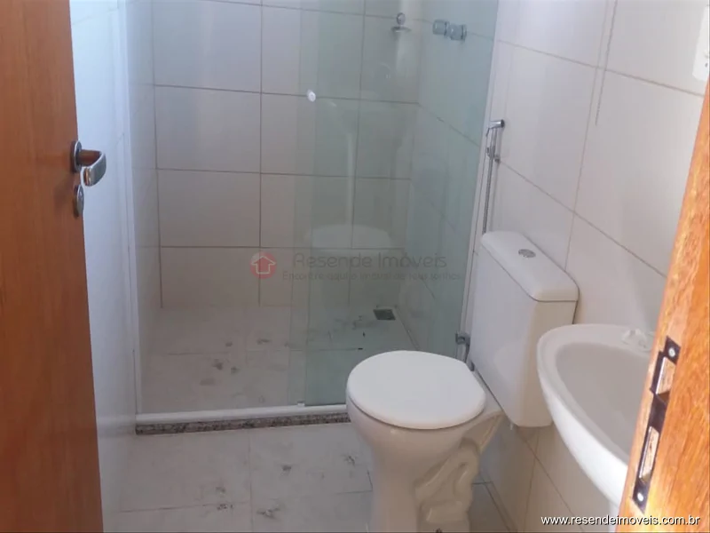 Foto 6 de 14 - Casa para aluguel em Vila Santa Cecília