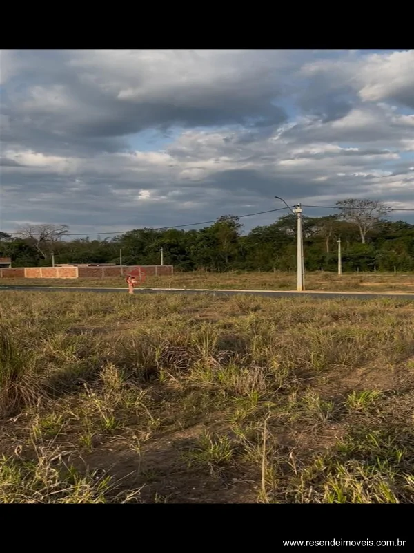 Foto 1 de 2 - Terreno para venda em Centro