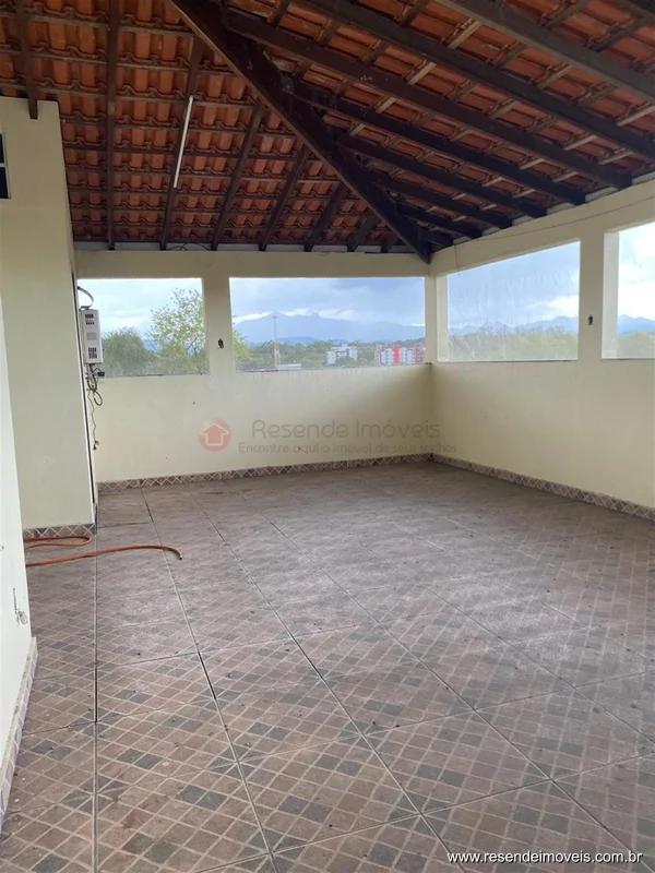 Foto 1 de 28 - Casa para aluguel em Vila Santa Cecília