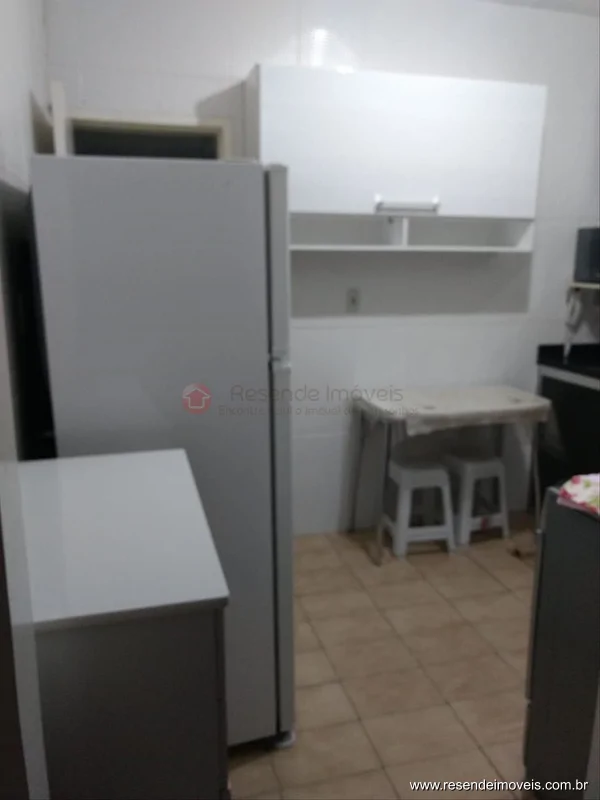 Foto 2 de 44 - Apartamento para aluguel em Centro