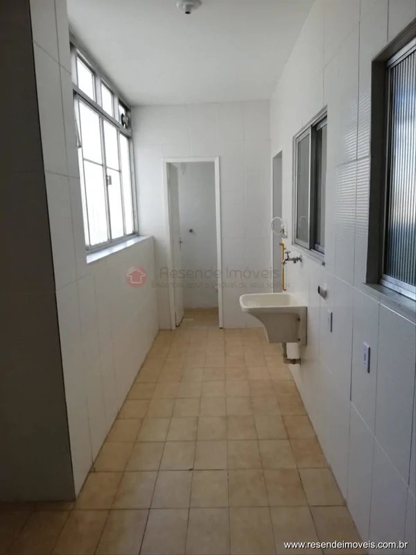 Foto 1 de 44 - Apartamento para aluguel em Centro