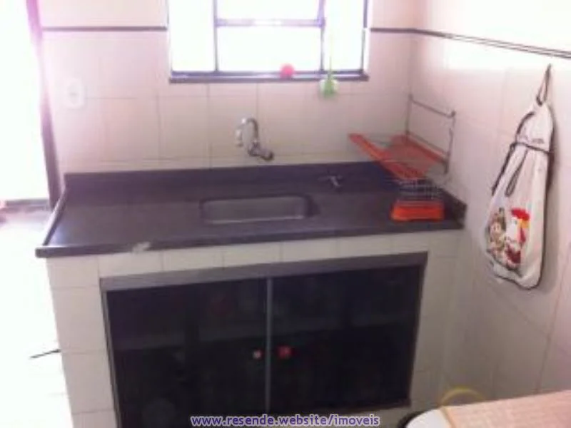 Foto 3 de 11 - Casa para venda em Parque Embaixador