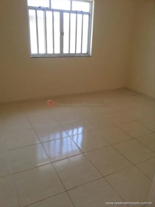 Foto 4 de 8 - Casa para aluguel em Alvorada