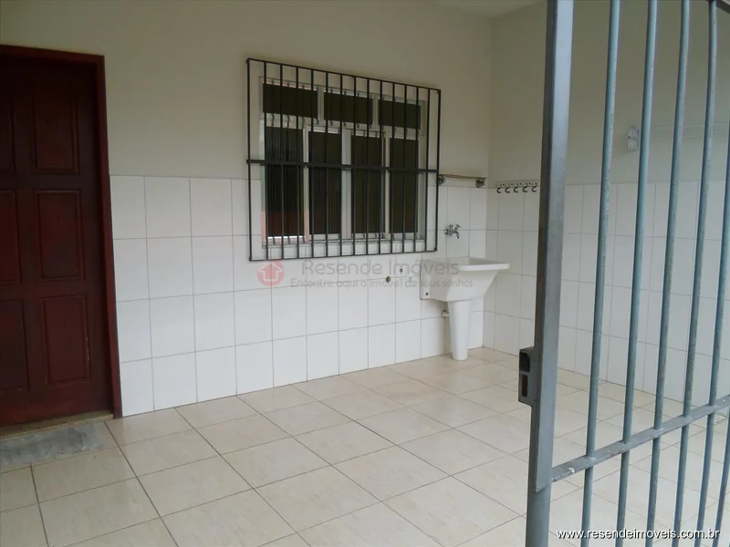 Foto 8 de 21 - Casa para aluguel em Montese