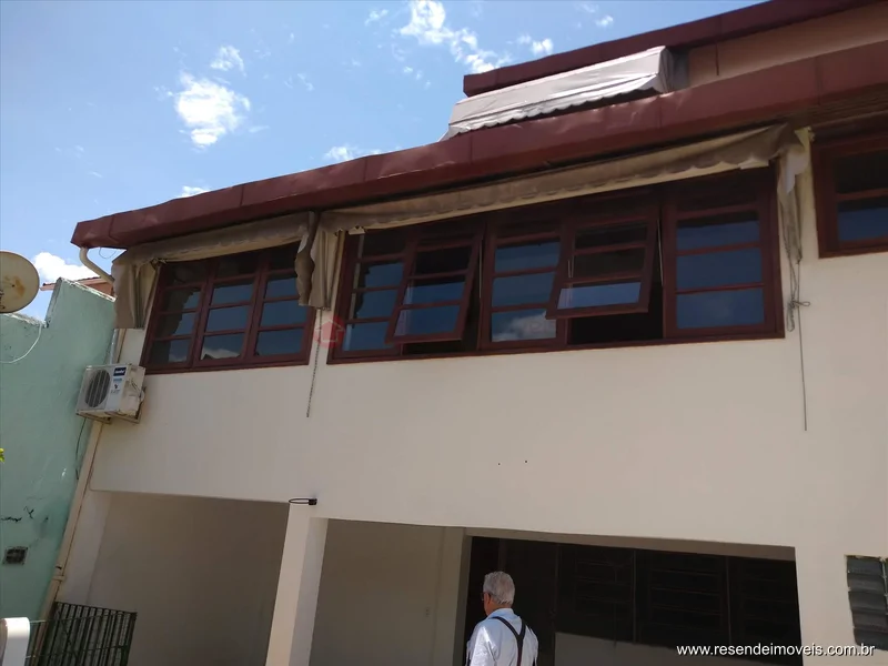 Foto 11 de 90 - Casa para venda e aluguel em Vila Adelaide