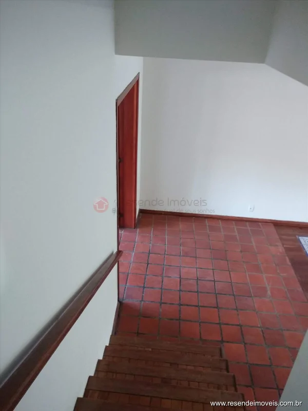 Foto 3 de 90 - Casa para venda e aluguel em Vila Adelaide