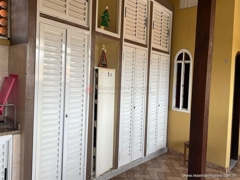 Foto 21 de 35 - Casa para venda em Vila Santa Cecília