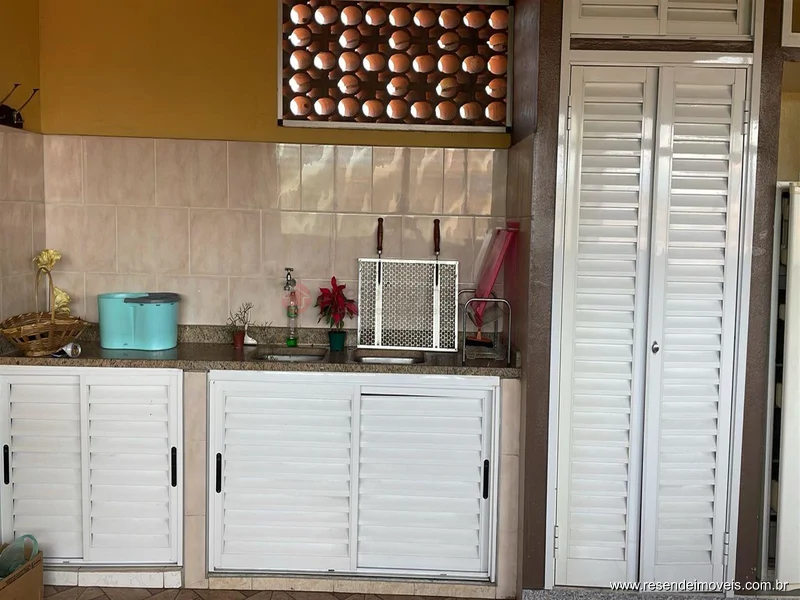 Foto 17 de 35 - Casa para venda em Vila Santa Cecília