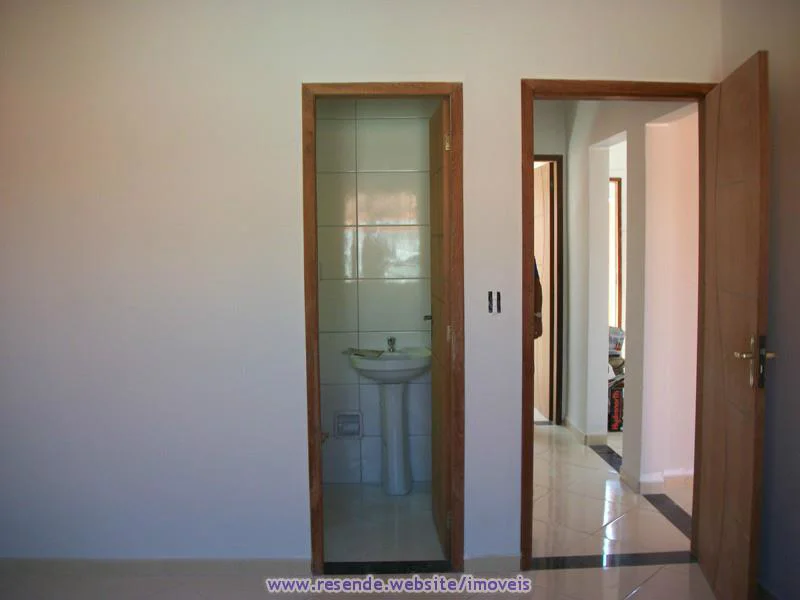 Foto 14 de 18 - Casa para venda em Jardim Aliança II