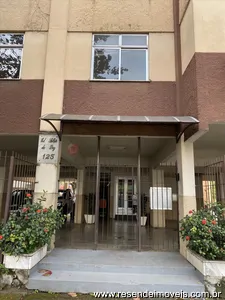 Apartamento para aluguel em Comercial