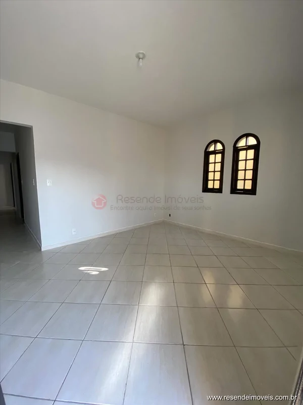 Foto 4 de 17 - Casa para venda e aluguel em Boa Vista II