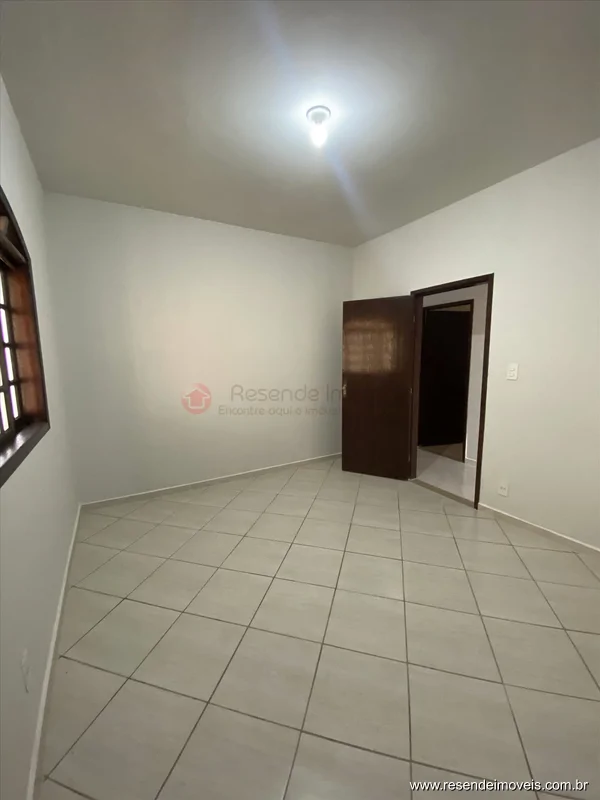 Foto 7 de 17 - Casa para venda e aluguel em Boa Vista II