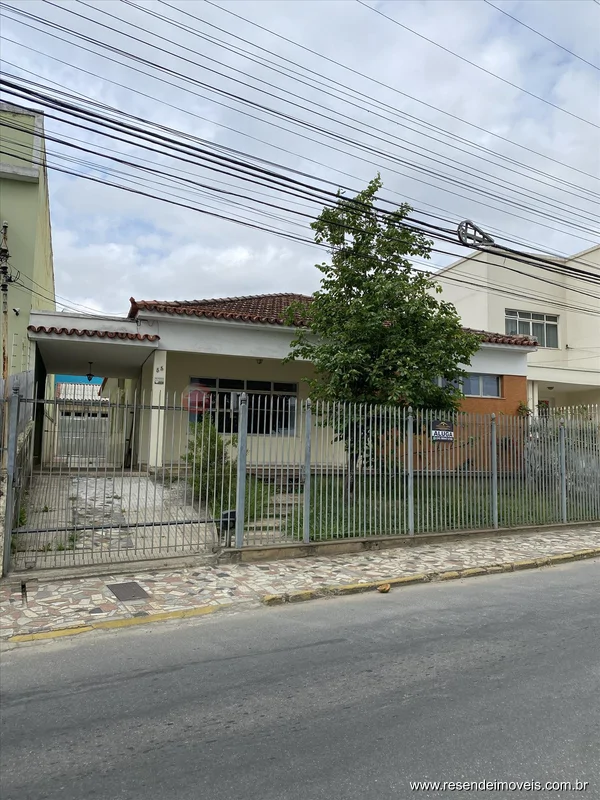 Foto 1 de 43 - Casa para aluguel em Jardim Brasília