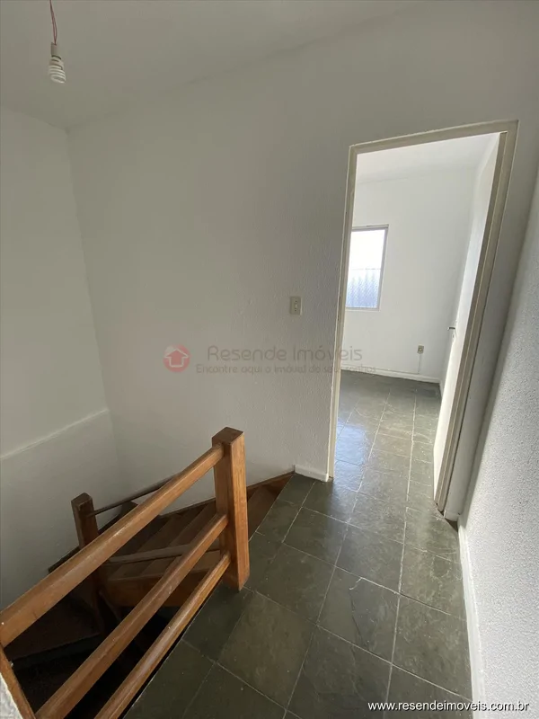 Foto 10 de 21 - Casa para venda e aluguel em Monet