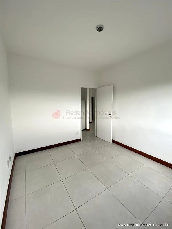 Foto 6 de 11 - Apartamento para aluguel em Montese