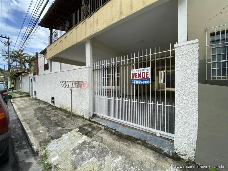 Foto 1 de 18 - Casa para aluguel em Jardim Brasília