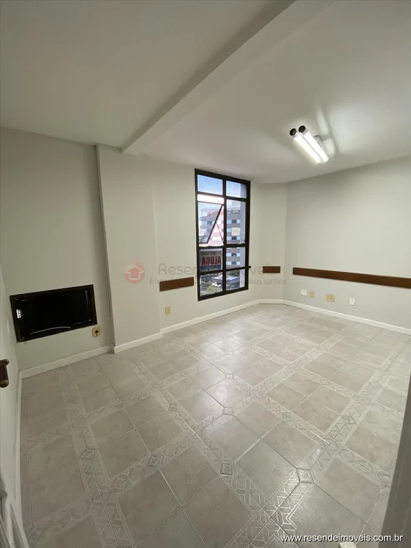 Foto 4 de 12 - Sala Comercial para aluguel em Jardim Tropical