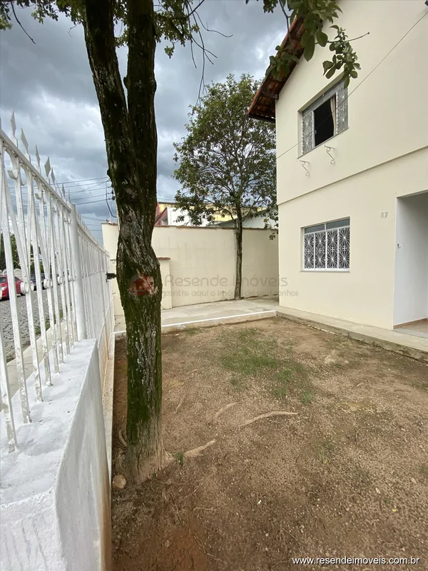 Foto 5 de 25 - Casa para aluguel em Vila Santa Cecília