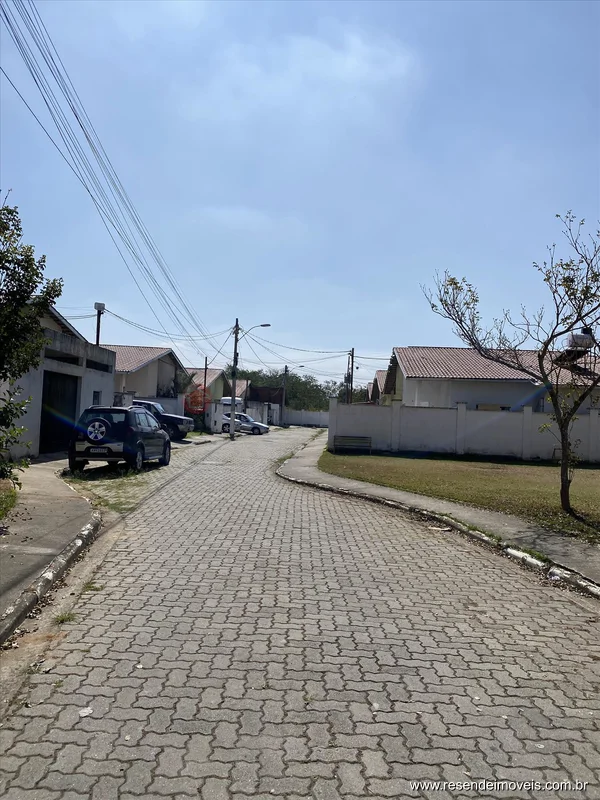 Foto 3 de 17 - Casa para aluguel em Jardim Alegria