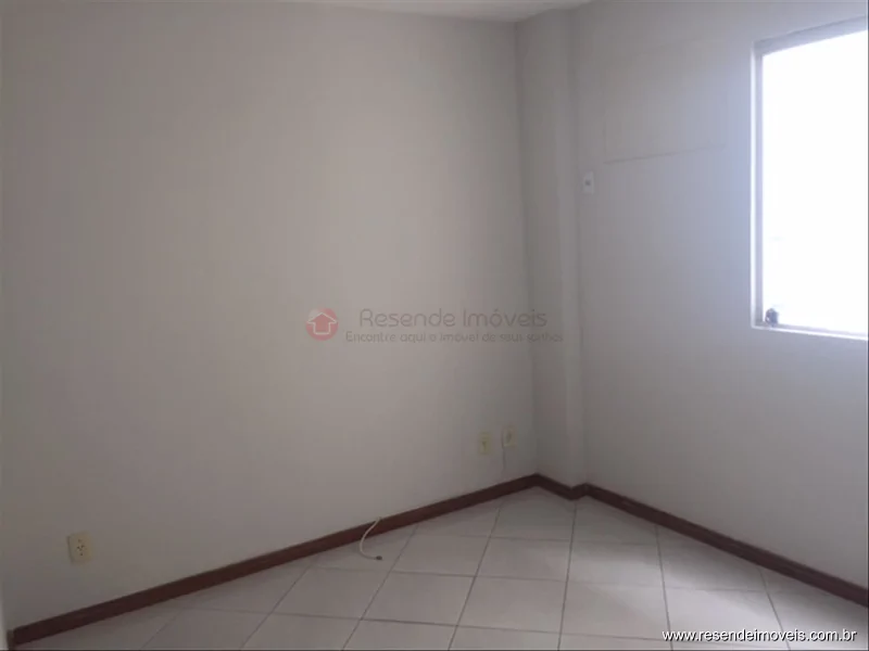 Foto 9 de 15 - Apartamento para aluguel em Morada do Castelo