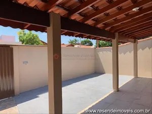 Casa para aluguel em Jardim do Sol