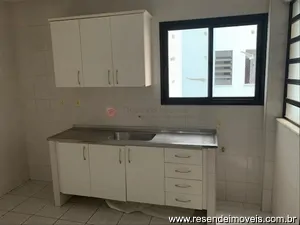 Apartamento para venda e aluguel em Comercial